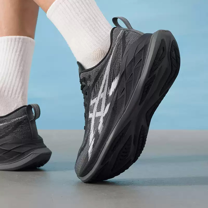 Asics SUPERBLAST 3 FF TURBO Sc - Running Gear Asics recensione e prezzo