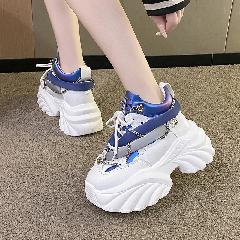 Belle scarpe da ginnastica da  - Running Gear Women recensione e prezzo
