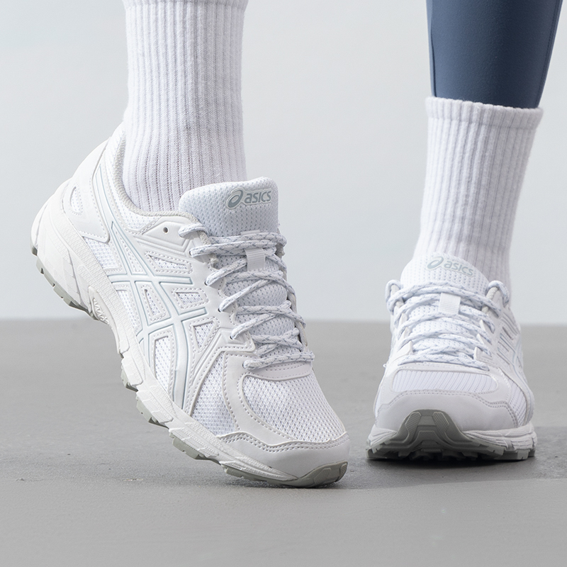Scarpe da donna Asics Jog 100t - Running Gear Asics recensione e prezzo